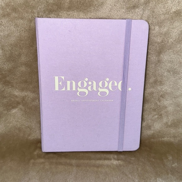 Kate Spade Engaged Notebook - Picture 1 of 3